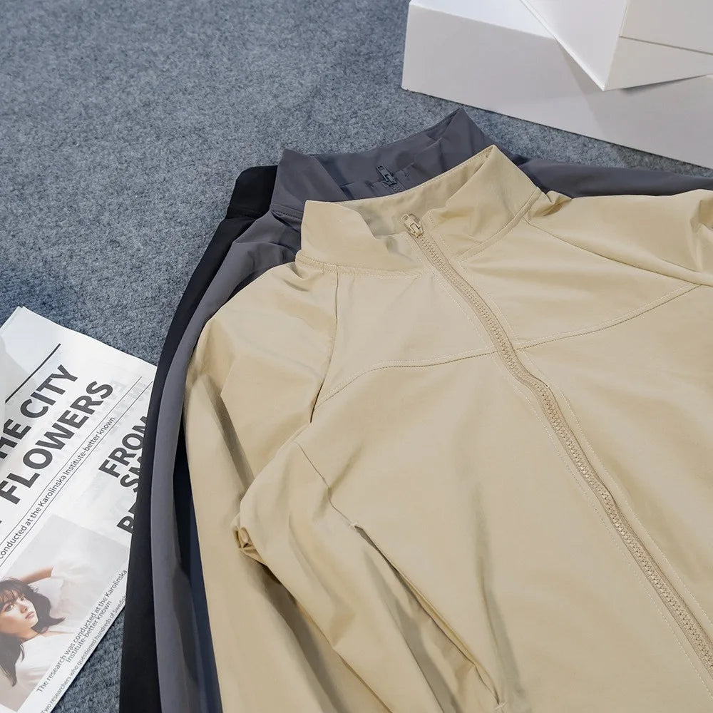 Yoga-Kleidung Amerikanischer Stil Sport Winddichte Stehkragen Sonnenschutzjacke Atmungsaktives Oberteil Outdoor Schnelltrocknend Kurzer Reißverschluss Damen