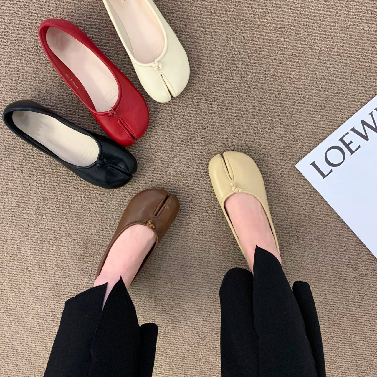 Mode Weiches Leder geteilter Zeh Damen Tabi Ballettschuhe Frühling Herbst Bequeme Spaziergänger Faulenzer Slipper Lässige Mädchen Tanzschuhe Hauptbild