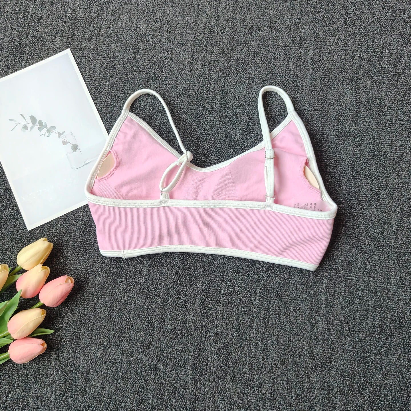 Pfirsich-Po-Yoga-Anzug Damen Gym Nahtloser Träger-BH mit Raffung Hoher Bund Po-Lifting Bauchstraffende Shorts Fitness-Set
