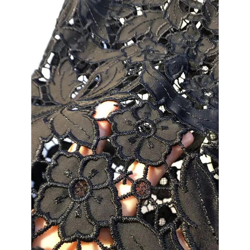 Neue Sommer Denim Patchwork Hakenblume Aushöhlen Spitze Gerade Weite Hose Casual Hohe Taille Schwere Stickerei Strass