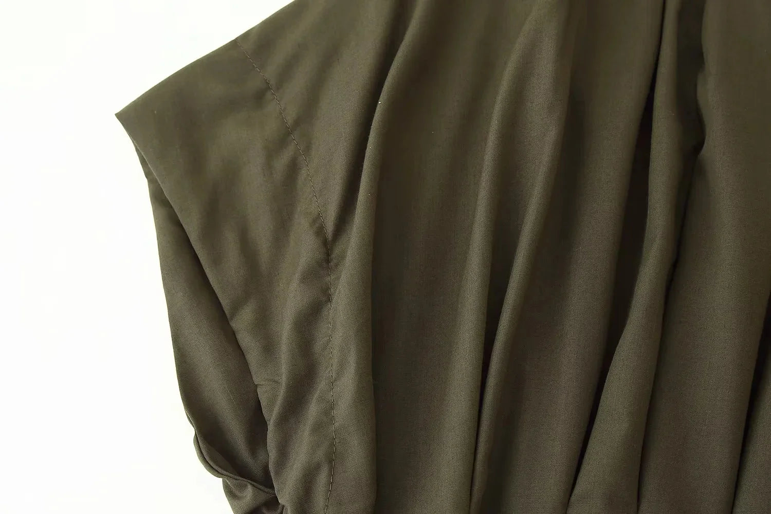 KONDALA 2026 Frühling Sommer Vintage Damenkleid Mode Einreihig Schärpen Drapierter V-Ausschnitt Ärmellos Schicke Braune Damenkleider