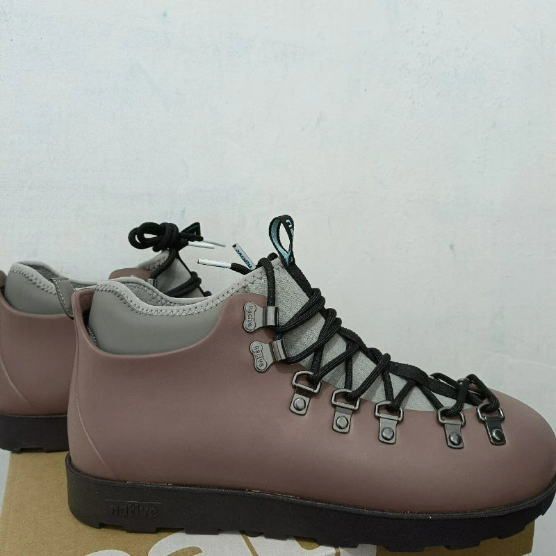 Autumn Hiking Shoe Men Women Luxury Brand Mountaineering Boots Unisex Good Quality Climbing Shoe Couples Anti-Slip Camping Shoes