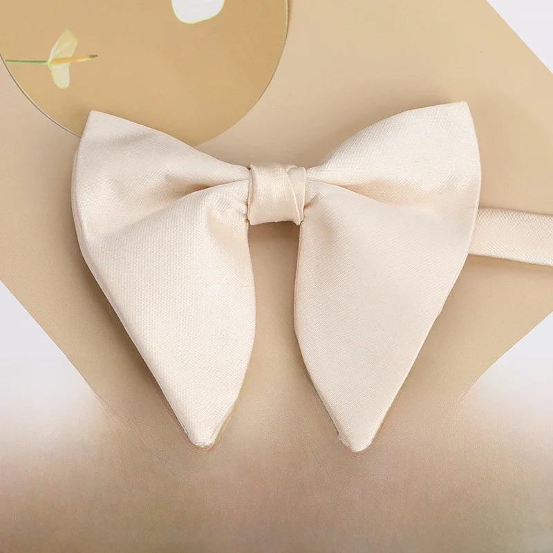 Retro Pure Color Bow Tie Horned Collar Wedding Party Gown Accessories Beige Formal Occasion Necktie for Men And Women Main image