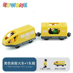Hölzernes Elektroauto-Set Magnetischer Elektrozug mit kleiner Puppe Druckguss-Steckspielzeug-Set Kompatibel mit Eisenbahn-Holzschienenbahn