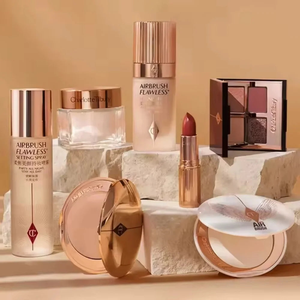Charlotte Tilbury Lip Gloss Zweifarbiges Herzform-Puder-Rouge-Highlight-Spotlight-Aufhellung Nahtloses Cosplay-Make-up-Geschenk