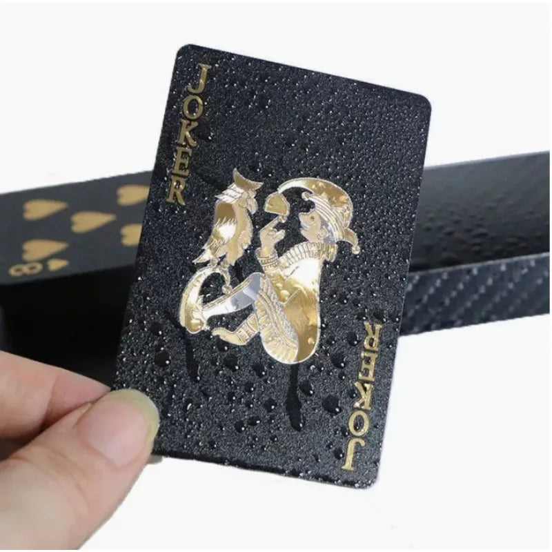 Brandneues 54-teiliges schwarz-goldenes Plastik-Spielkarten-Foliensatz Poker Magic Tool Party Tabletop Spiel