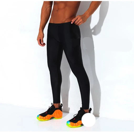 Herren schnell trocknende Sonnencreme rein schwarzer Buchstabe Tauchen und Surfen wasserdichte Damen Caprihose Nylon Hot Spring Badehose