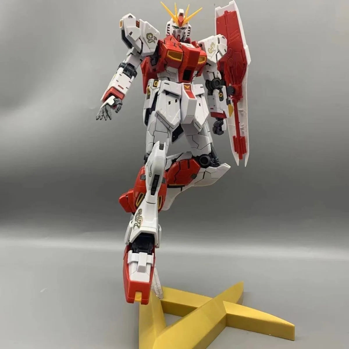 DABAN 6619 RX-93 V Ver.Ka NU MG 1/100 Bausatz Modellbausatz Spielzeug Actionfigur Roboter Plastikmodell Mecha Geschenke Auf Lager