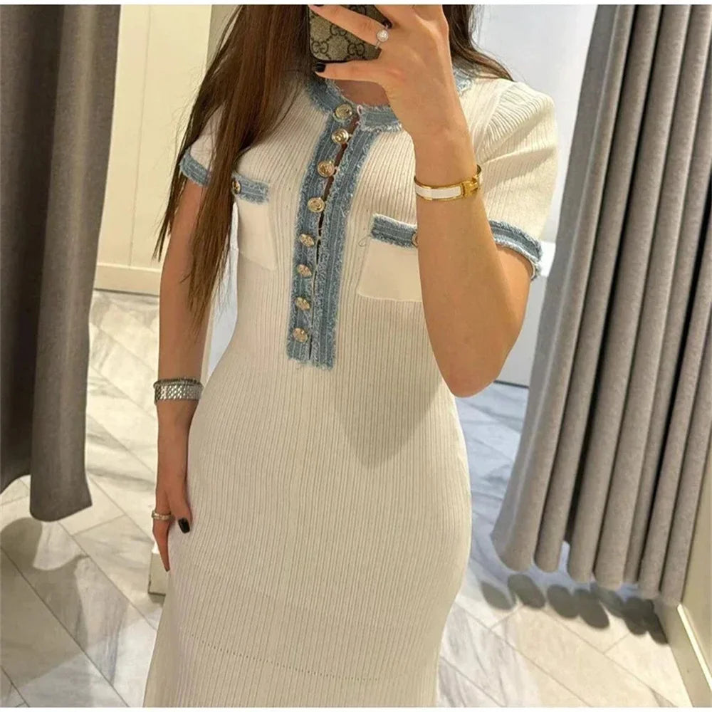 Elegantes, kontrastierendes, gestricktes Maxi-Kleid für Damen, schickes O-Ausschnitt-Kurzarmkleid mit Metallknöpfen, figurbetonte Kleider, Büro-Lady-Pendlerrobe