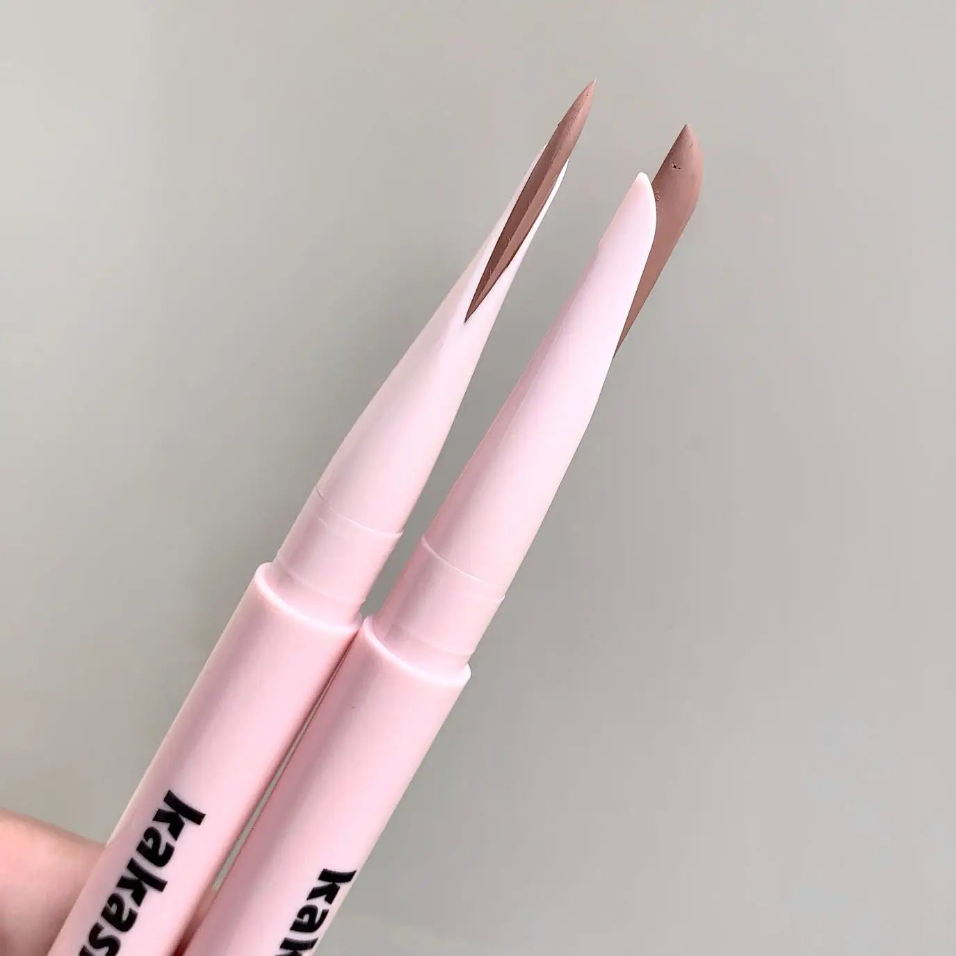 Doppelseitiger Lying Silkworm Eyeliner Pencil Diamond Glitter Matt Aegyosal Pen Aufhellende Creme-Lidschatten-Highlighter-Augen-Make-up