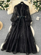 Frühlings-Herbst Französisches High-End Damenkleid Neue Spitze Stickerei V-Ausschnitt Laternenärmel Einreiher Party Geburtstagskleid C192