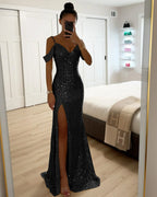 Dieses Kleid ist für die selbstbewusste Fashionista, die keine Angst hat, ihre Individualität zu zeigen