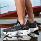 Herren-Freizeitschuh, bequem und modisch, für das Straßenlaufen, stabile Inversion, Sport und Outdoor, Schnürverschluss, Low-Top-Stil, Obermaterial aus Stoff und bequeme Einlegesohlen, rutschfeste, verschleißfeste Sohlen, geometrische Muster, passend