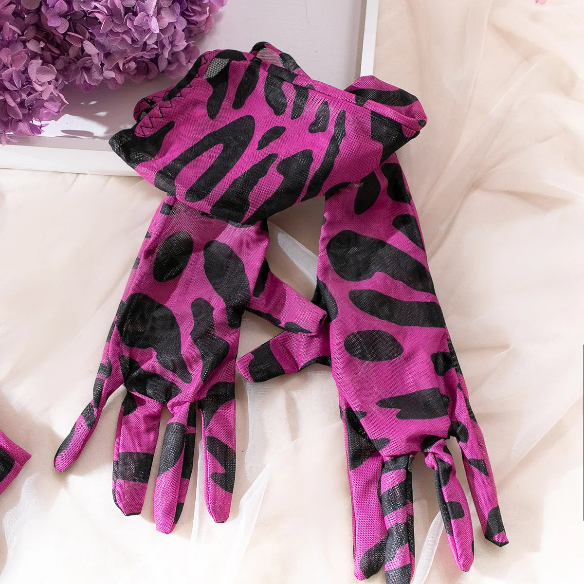 Sexy rosa Leoparden-BH-Handschuhe Beinsocken Dessous-Set Damen Perspektive Bequemes Mesh Exotische Kleidung Unterwäsche Anzug