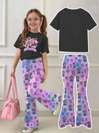 Mädchen 2-teiliges K-Pop-Konzert-Outfit 2026 – schwarzes Grafik-T-Shirt & ausgestellte Hose mit Pastell-Charakterprint für Kinder
