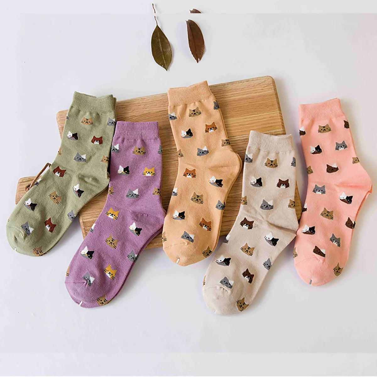 5 Paar Socken mit Katzenmuster, süße & bequeme Allround-Mid-Tube-Socken, Damenstrümpfe & Strumpfwaren Hauptbild