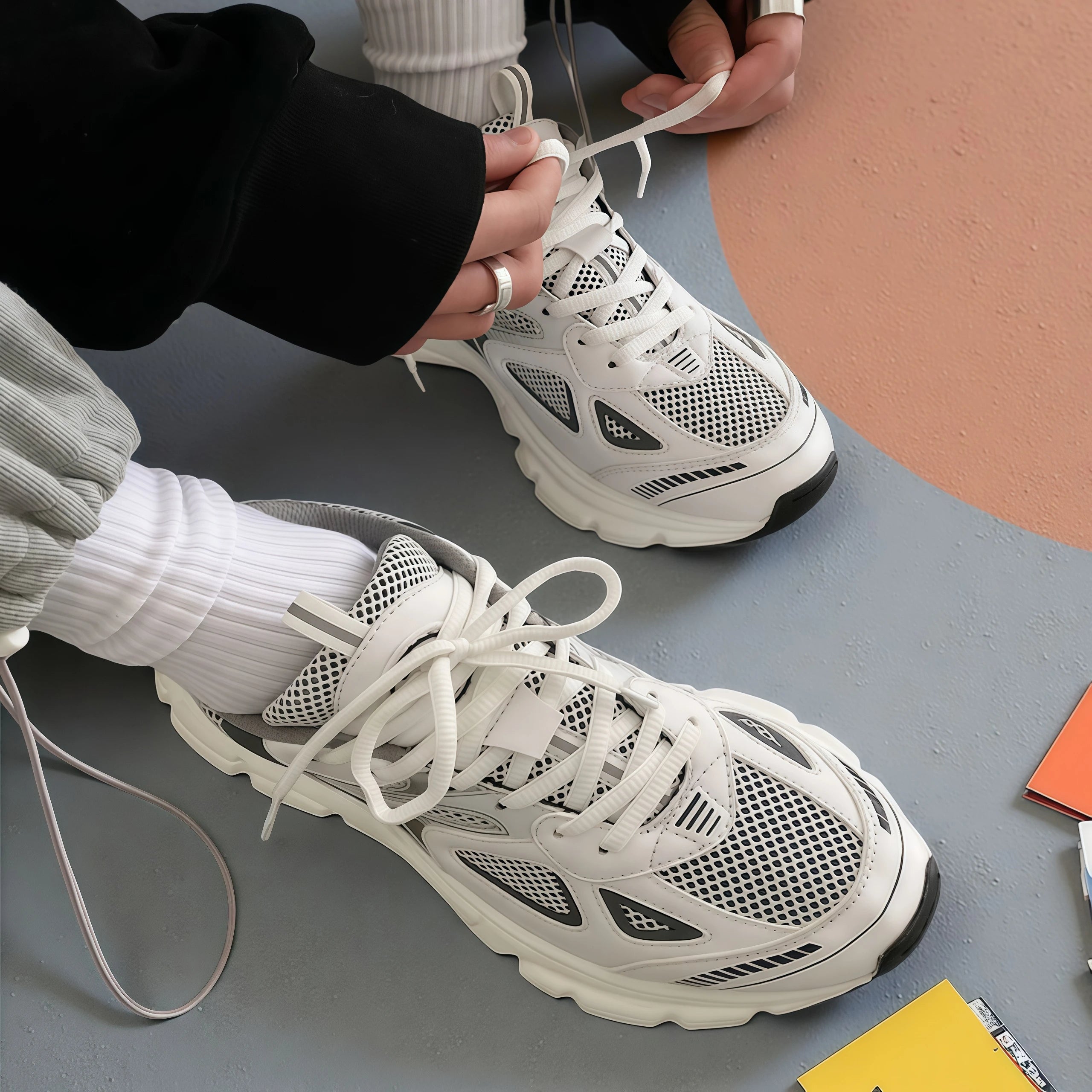 Damen Luxus Chunky Sneakers 2025 Trend Fashion Mesh Atmungsaktive Schuhe für Herren Sport Laufen Freizeit Damen Fitness Vulkanisierte Hauptbild