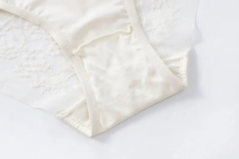 Luxuriöses Damen-Dessous-Set, sexy Spitzenstickerei, Unterwäsche, französischer dünner Cup, Push-up-BH, atmungsaktives Sommer-Mesh, Intimates BH-Sets