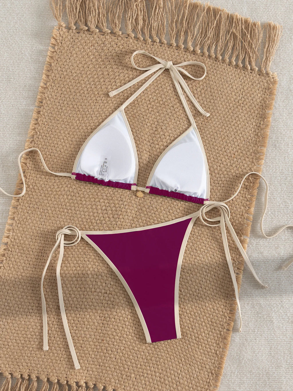 2026 Neu eingetroffen: Sexy Bikini-Set, zweiteiliger Damen-Badeanzug mit Color-Blocking-Rand, seitlicher Bindung und überkreuzten Rückendetails für Strand und Pool