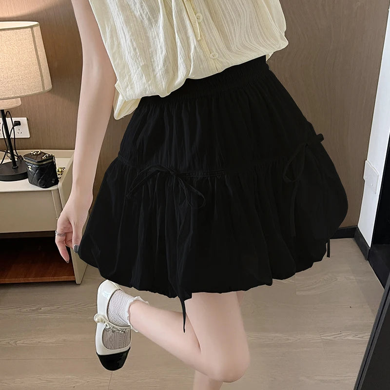 Süße Schleifen Plissierte Flauschige Röcke für Damen Sommer Koreanischer Stil Elastische Taille Laternenrock Damen Lockerer Weißer A-Linien Minirock