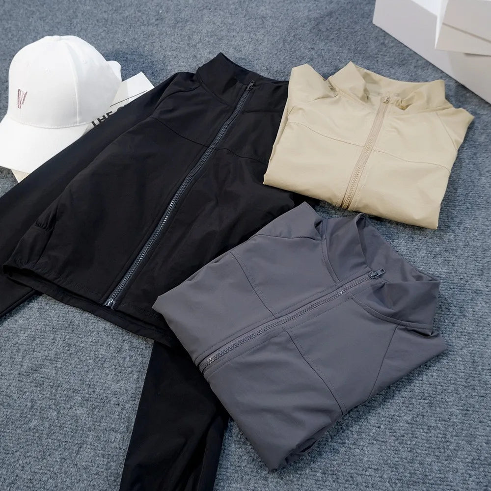 Yoga-Kleidung Amerikanischer Stil Sport Winddichte Stehkragen Sonnenschutzjacke Atmungsaktives Oberteil Outdoor Schnelltrocknend Kurzer Reißverschluss Damen