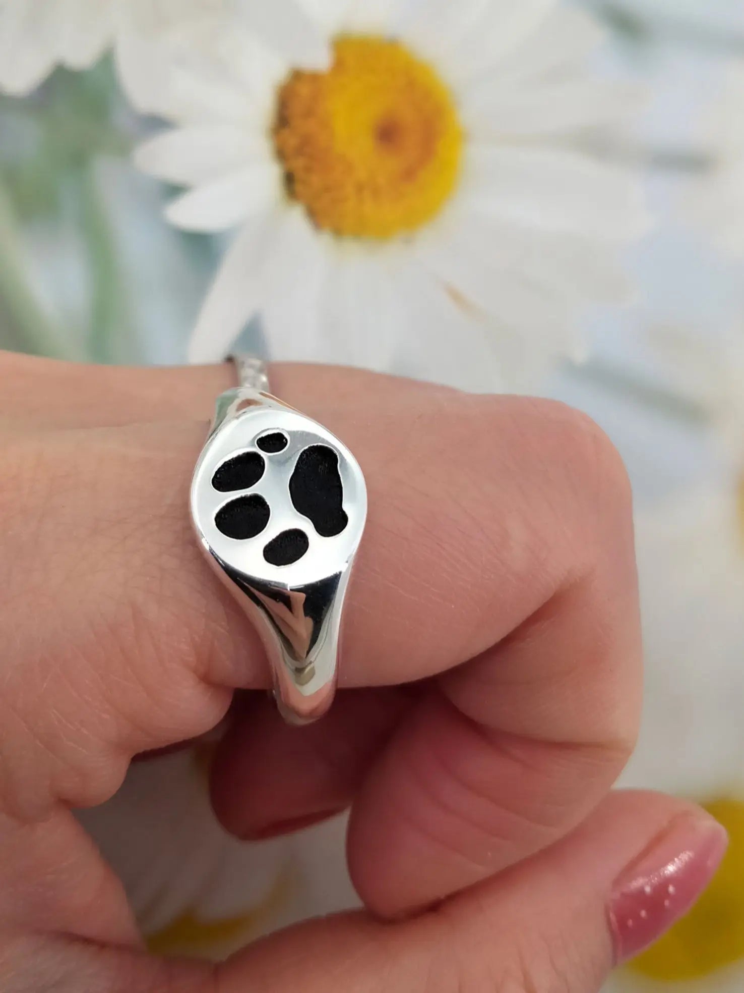 Personalisierter gravierter 17 mm runder Siegelring, gravierte Buchstaben, Logo-Ringe, modischer Kupfer-Schmuck für Herren