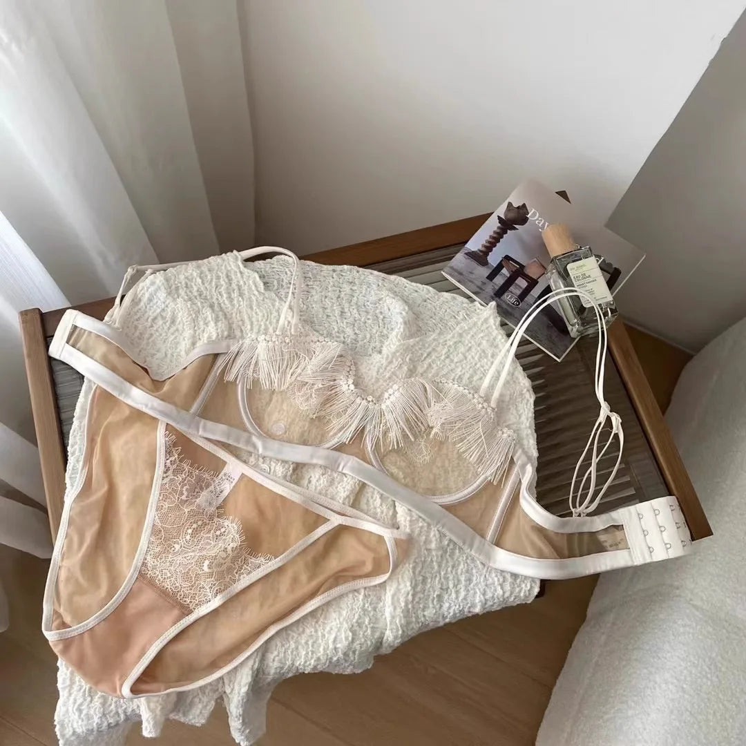 Japanisches Light Luxury Trägerloses Spitzen-BH-Set – Ultraleichter Half-Cup Minimizer aus Sheer Mesh & Spitze, nur noch 50 Sets im Flash Sale