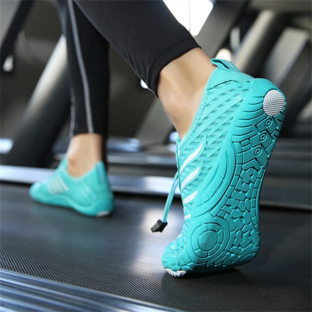 Unisex-Schnelltrocknende Wasserschuhe Herren Damen Bunte Strand-Schwimm-Surf-Wasserschuhe Paar Barfuß-Upstream-Sneaker