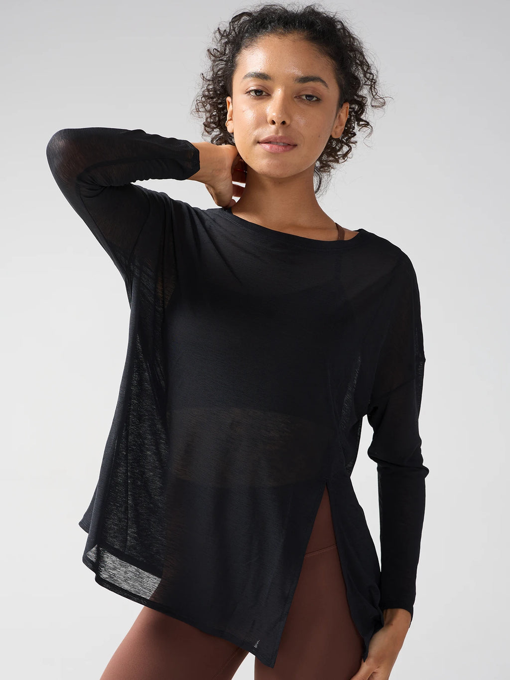 Mode Damen Atmungsaktive Lockere Schnelltrocknende Langarm Yoga Shirts Schlankmachende Seitenschlitze Freizeit Laufen Fitness Radfahren Oberteile