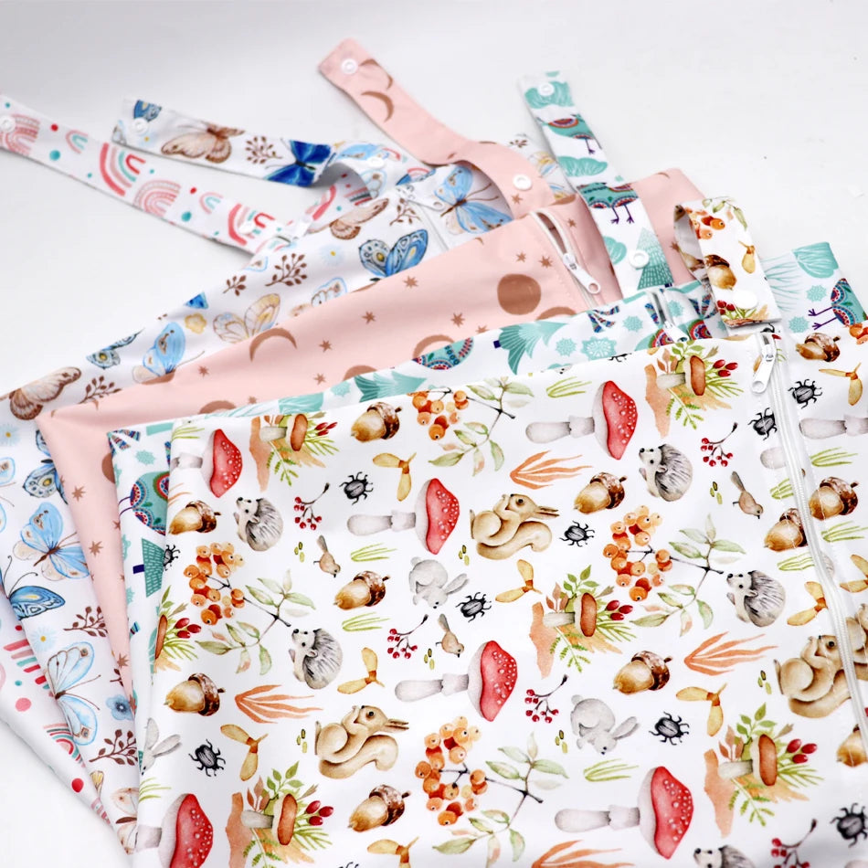Wasserdichte Wickeltasche Windeltasche Mama Baby Umstandstasche Waschbare Reißverschluss Windel-Organizer Trockenbeutel Reisetragetasche 30x40cm