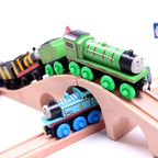Hölzerne Eisenbahn-Schienen-Montagespielzeuge Für Alle Thomas Züge Auto-Brückenpfeiler Ampel Buche Hölzerne Eisenbahn Kinder Kreatives Spielzeug