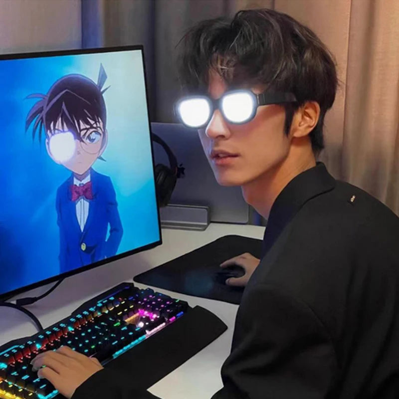 Japan Anime Detektiv Conan LED-Leuchtbrillen Farbwechsel lustige Leuchtbrillen Crossdresser-Brillen Cosplay Männer Neuheiten-Kostüme