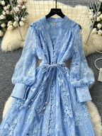 Frühlings-Herbst Französisches High-End Damenkleid Neue Spitze Stickerei V-Ausschnitt Laternenärmel Einreiher Party Geburtstagskleid C192