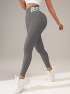 Europäische und amerikanische nahtlose Yoga-Leggings mit Bund-Schriftzug, Po-Lifting, schnelltrocknende, atmungsaktive Damen-Tights für den Sport