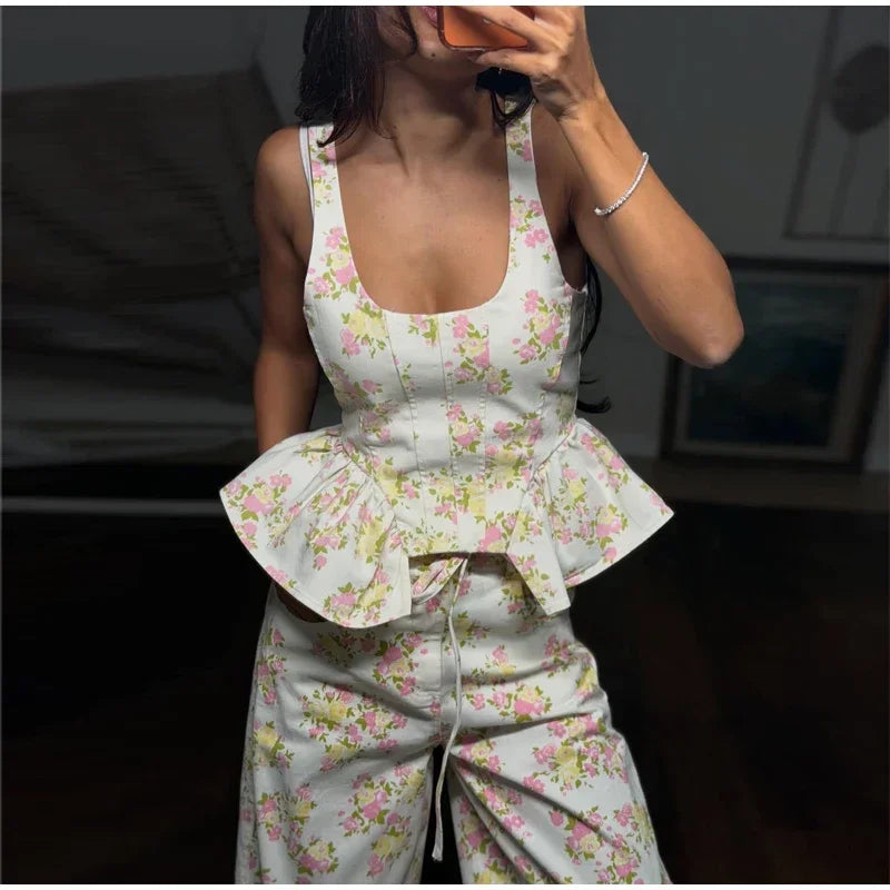 Elegantes Blumenmuster-Set Damen Square Neck Ärmelloses Rüschen-Top Schnürung Bodenlang Weite Hosenanzüge Lady Freizeit-Outfits
