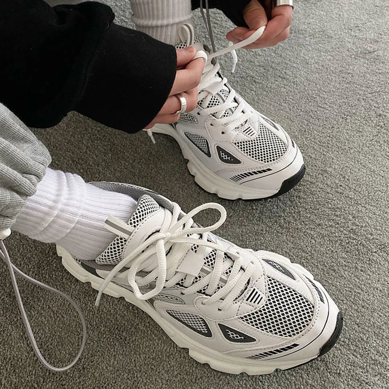 Damen Luxus Chunky Sneakers 2025 Trend Fashion Mesh Atmungsaktive Schuhe für Herren Sport Laufen Freizeit Damen Fitness Vulkanisierte