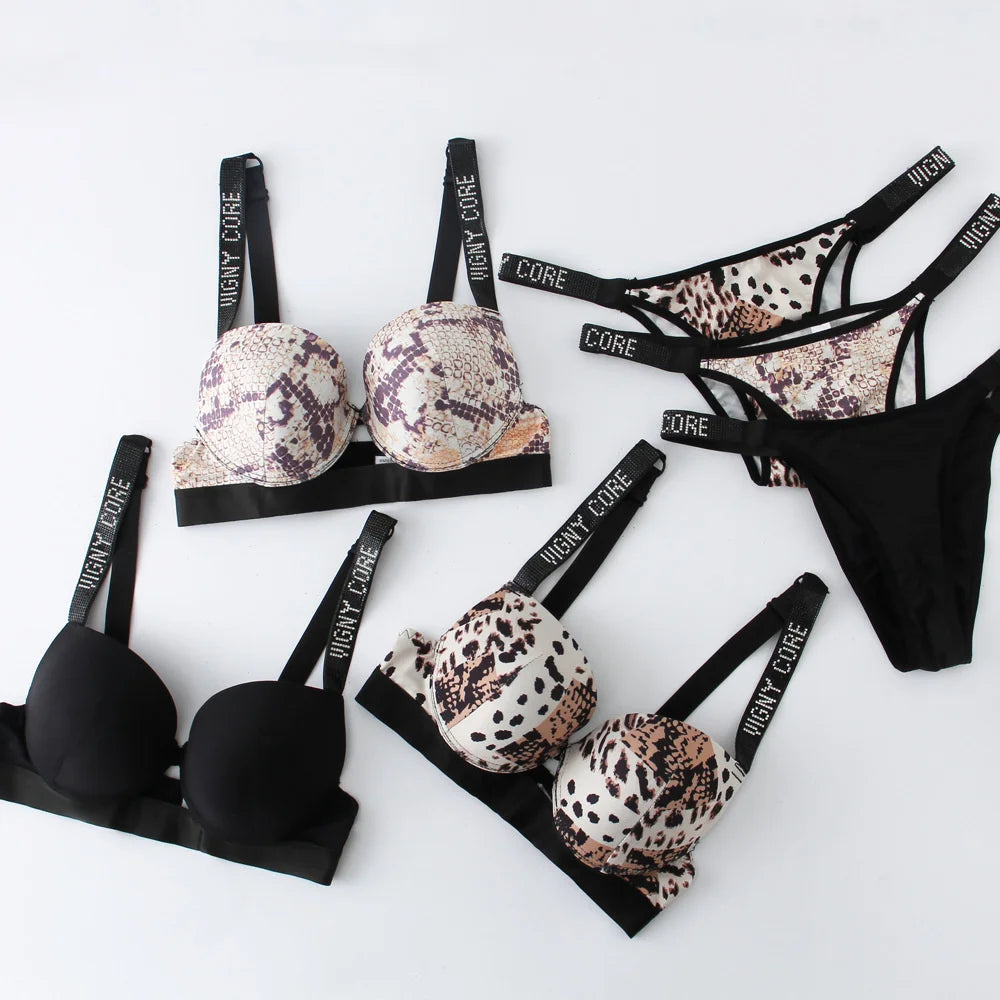 Buchstabe Strass Sport Leopard Sexy Dessous Set Geraffter Push Up Nahtloser BH Set Mode Spurenlose Dünne Fitness Unterwäsche Hauptbild