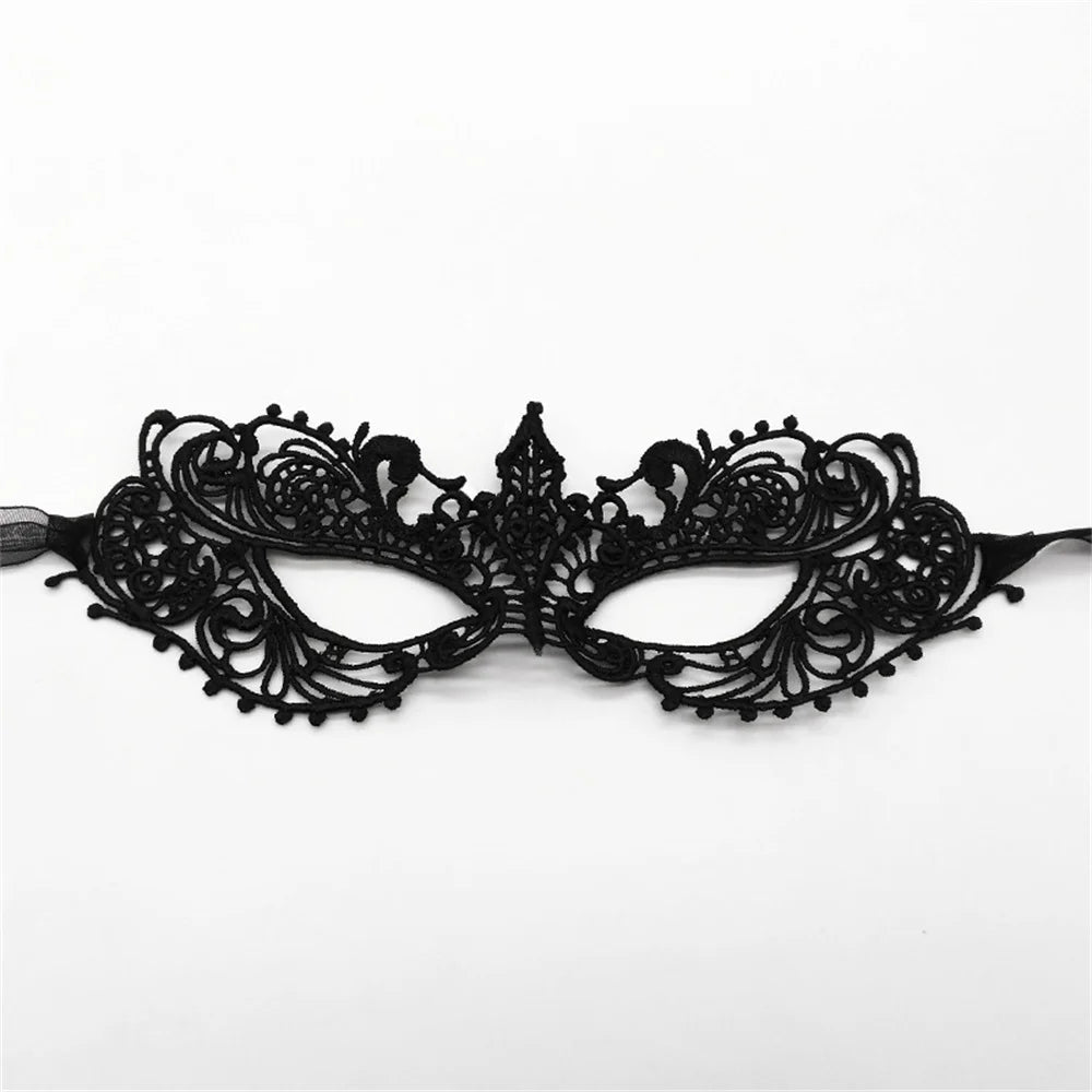 Neue Damen Hollow Lace Gesichtsmaske Maskerade Sexy Cosplay Abschlussball Party Requisiten Kostüm Maske Nachtclub Halloween Schwarze Augenmaske