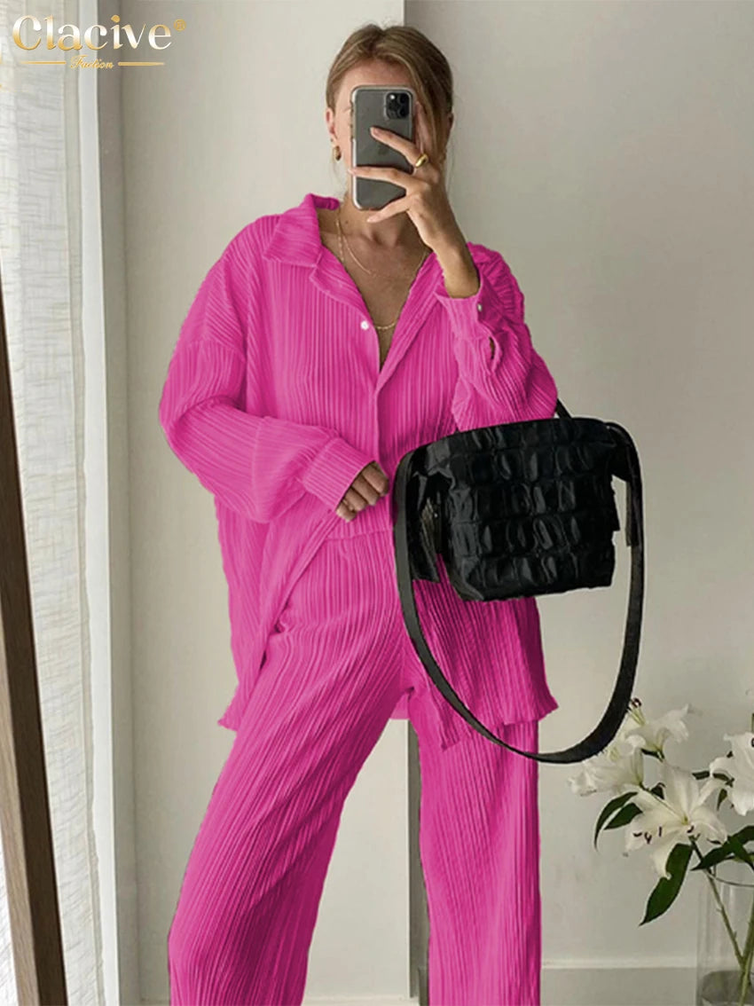 Clacive Lässiger locker sitzender Hausanzug Herbst Langarmbluse mit High-Waist-Hose Set Damen Elegantes plissiertes beiges 2-teiliges Hosenset Zweitbild