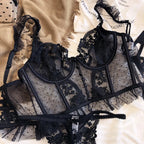 Heißer Verkauf Französisches sexy Dessous-Set für Damen, ultradünner transparenter BH und Höschen-Set, besticktes Spitzen-Form-Camisole-Unterwäsche-Set