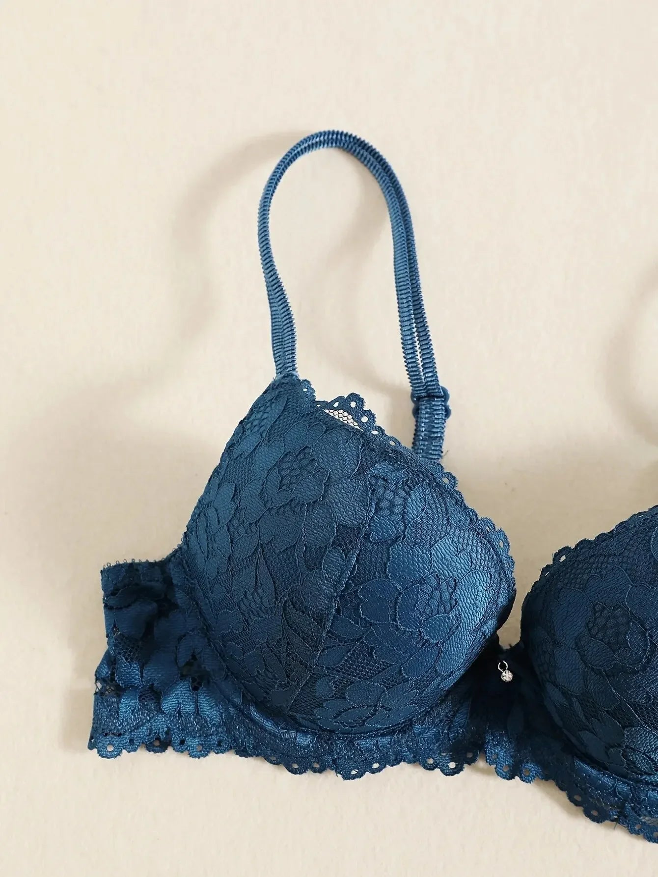 1 Set Elegantes Dessous-Set aus Spitze mit Stickerei und atmungsaktivem Stoff: Push-Up-BH, transparenter Schlüpfer mit tiefem Bund – das ultimative Valentinstagsgeschenk