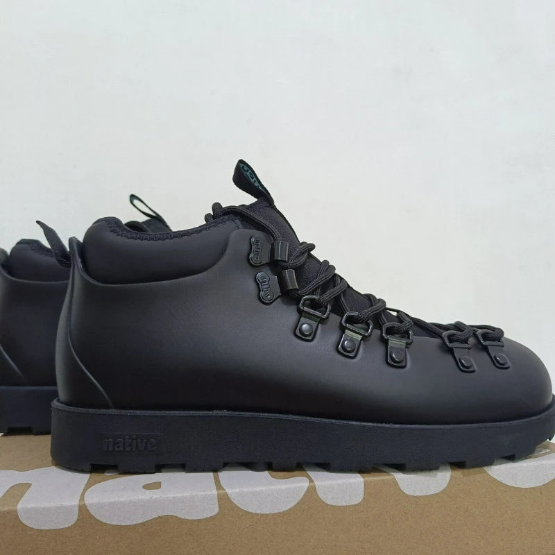 Autumn Hiking Shoe Men Women Luxury Brand Mountaineering Boots Unisex Good Quality Climbing Shoe Couples Anti-Slip Camping Shoes