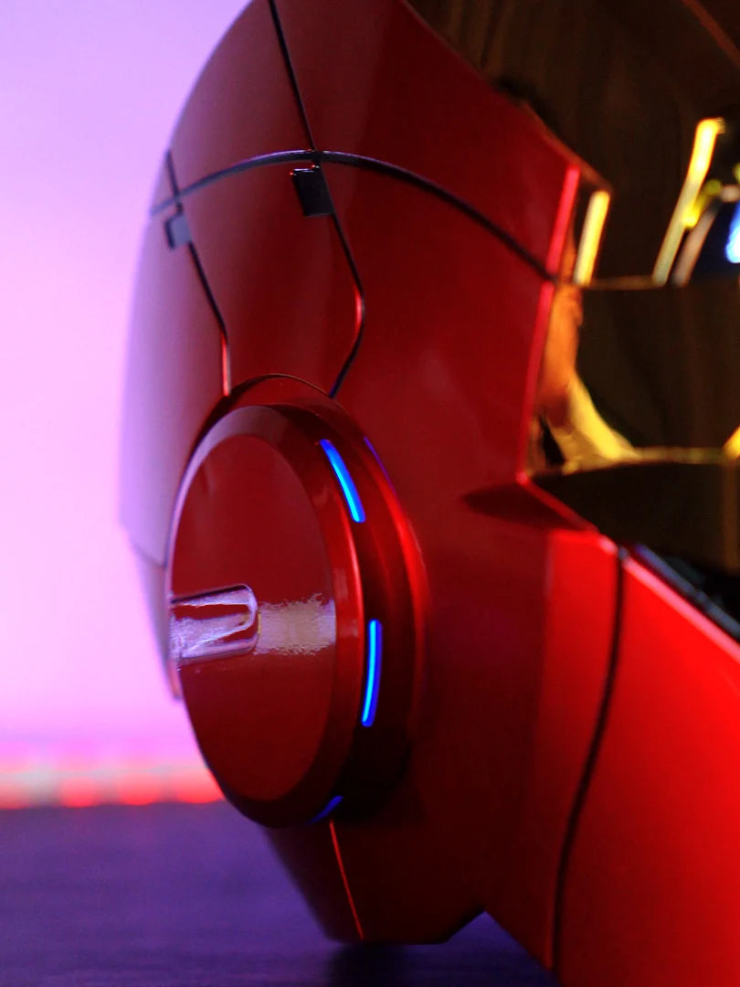 Neuer AutoKing 1:1 Mk5 Iron Man Helm Cosplay Sprachsteuerung Augen mit Licht Modell Spielzeug für Erwachsene Elektrisch tragbar Weihnachtsgeschenk