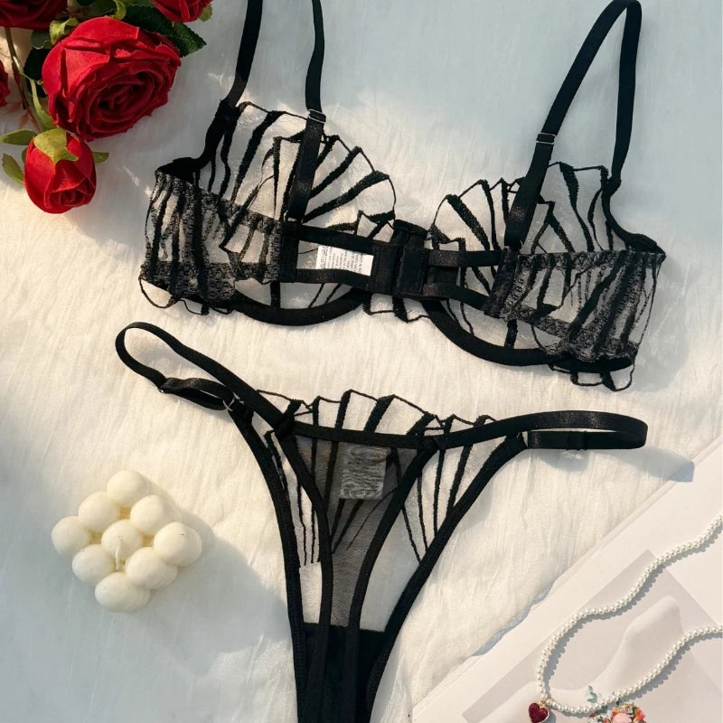 Schwarzes Dessous-Set aus Spitze – Transparenter Push-up-BH und Höschen aus Wimpernspitze mit Triangel-Cup-Design