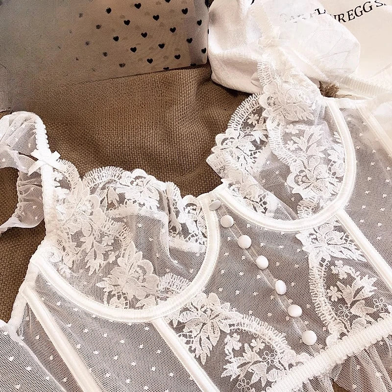 Heißer Verkauf Französisches sexy Dessous-Set für Damen, ultradünner transparenter BH und Höschen-Set, besticktes Spitzen-Form-Camisole-Unterwäsche-Set