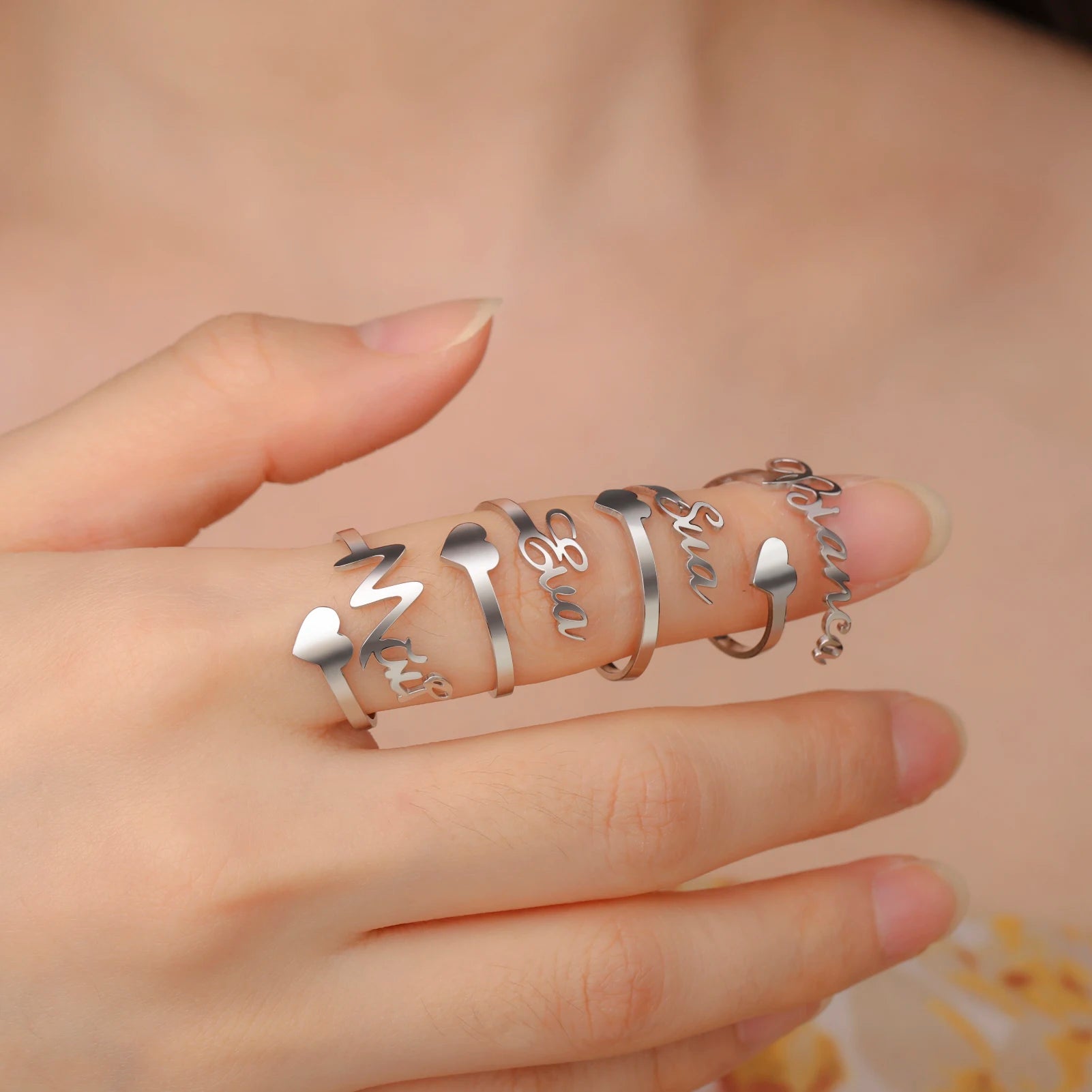 Personalisierter Doppel-Vorname-Ring für Damen und Herren, personalisiertes Paar-Familien-Geschenk, goldfarbener Edelstahl-Metallschmuck