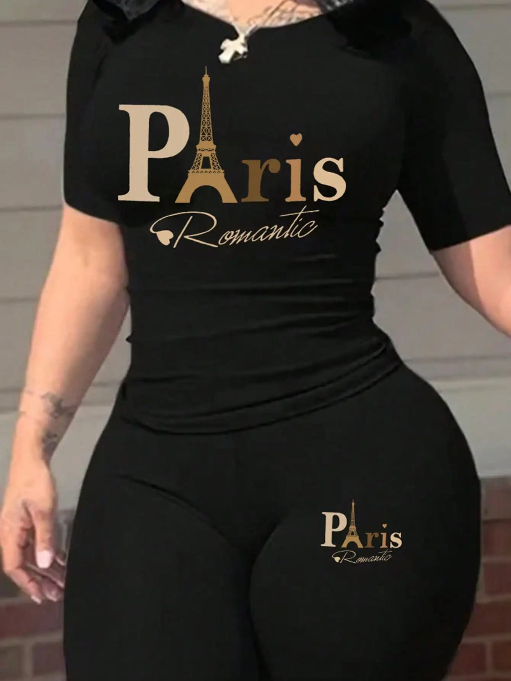 Zweiteiliges Set für Damen mit Paris-Druck, lässiges kurzärmliges T-Shirt mit Rundhalsausschnitt und enge Hose, langes Hosen-Set, Kollektion 2026