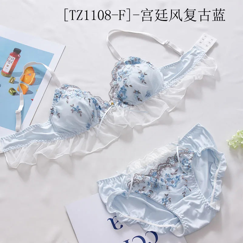 Besticktes Schleifen-Dessous-Set für Damen, japanisches süßes BH-Set, Triangel-Cup ohne Bügel, Studentenunterwäsche