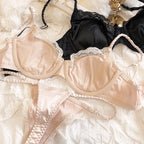 Sommer Damen Dessous Set Französisches Sexy Spitzen-Ultra-Dünn-BH-Set Seidenstoff Komfort Verstellbare Träger Bralette Strings Unterwäsche-Set