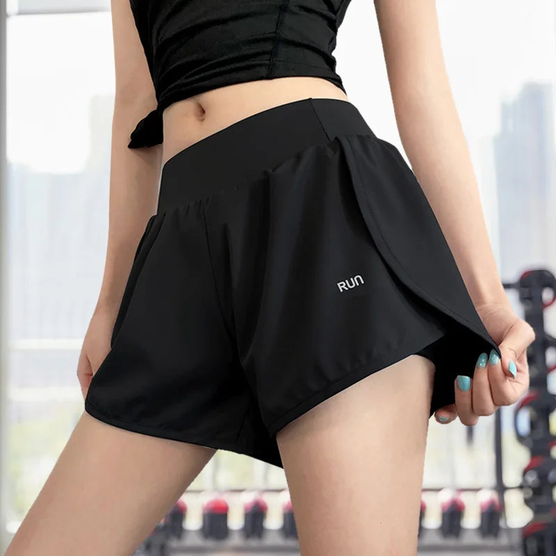 Damen Freizeit Sport Anti-Exposition Falsche Zweiteilige Abnehmende Sport Fitness Nackt Yoga Atmungsaktive Shorts Hauptbild